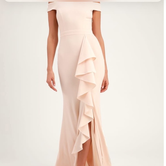 Ivory off the shoulder gown - Picture 4 of 6